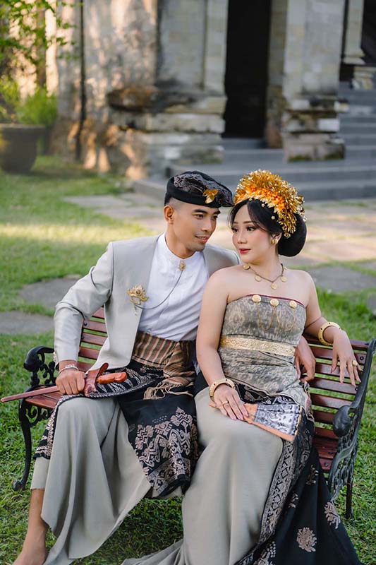 Pawiwahan Ngurah & Eka