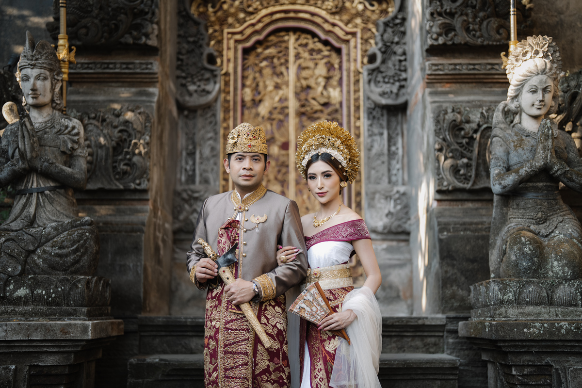 Pawiwahan Nyoman & Dana